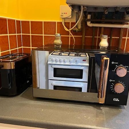 Ovington Grove 2 Fully Equipped Kitchen Free Parking 3 Bedrooms Netflix Νιούκασλ Εξωτερικό φωτογραφία
