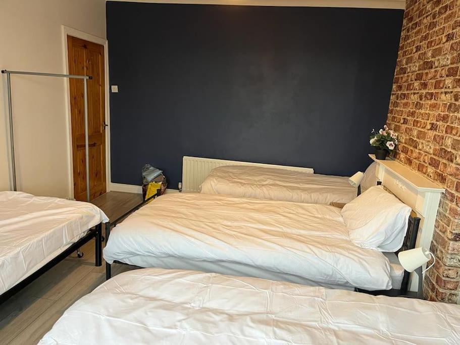 Ovington Grove 2 Fully Equipped Kitchen Free Parking 3 Bedrooms Netflix Νιούκασλ Εξωτερικό φωτογραφία