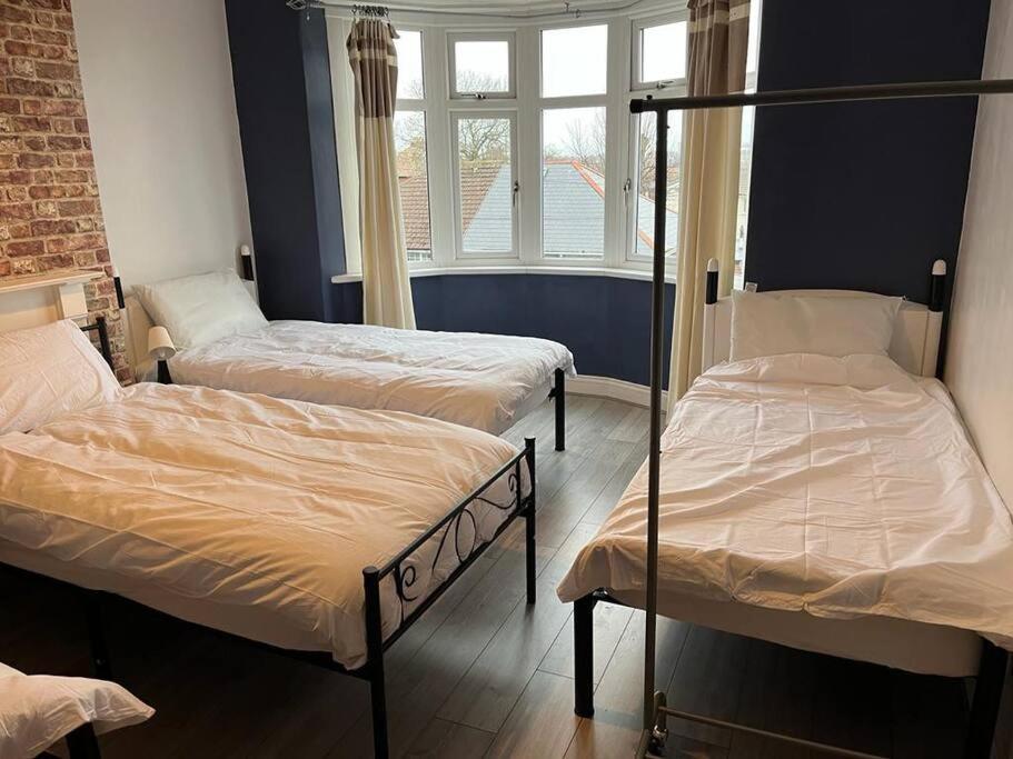 Ovington Grove 2 Fully Equipped Kitchen Free Parking 3 Bedrooms Netflix Νιούκασλ Εξωτερικό φωτογραφία