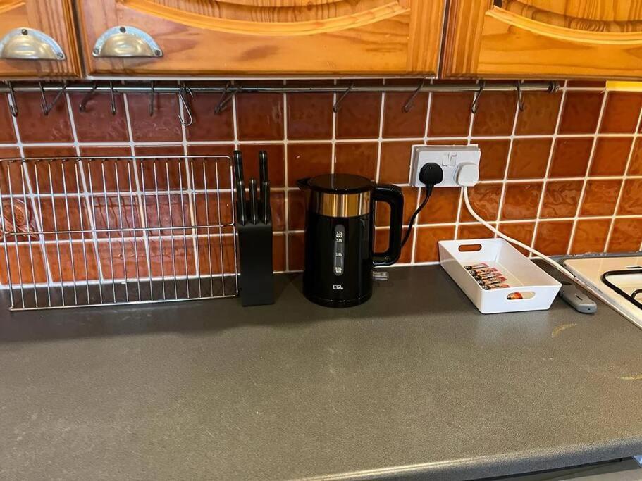 Ovington Grove 2 Fully Equipped Kitchen Free Parking 3 Bedrooms Netflix Νιούκασλ Εξωτερικό φωτογραφία